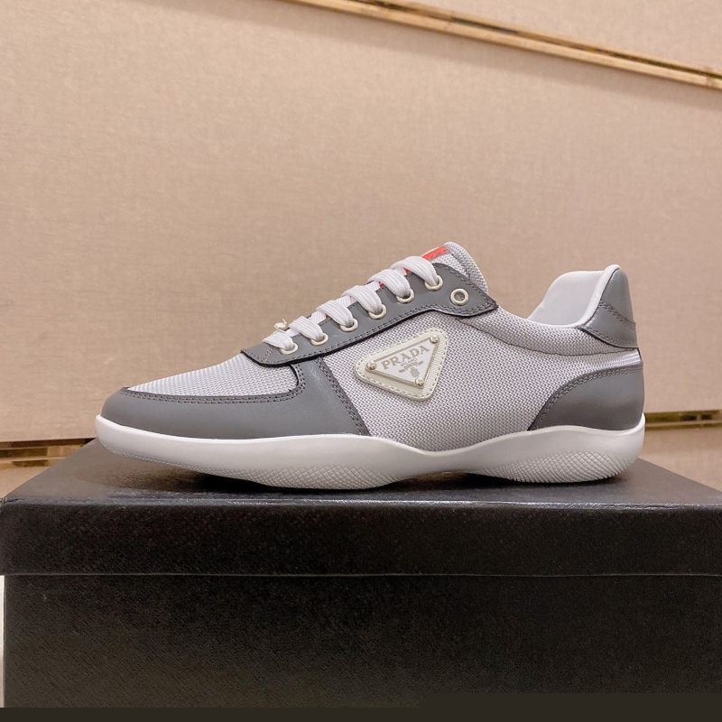 G*u*i casual shoes